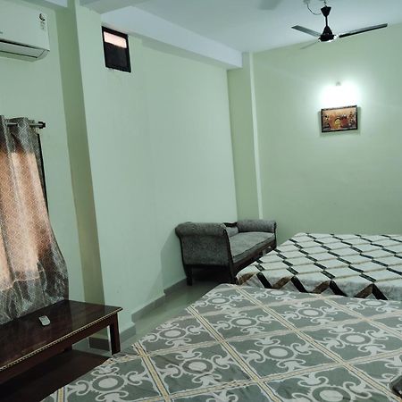 Hotel Shri Ram Palace Rewa Buitenkant foto