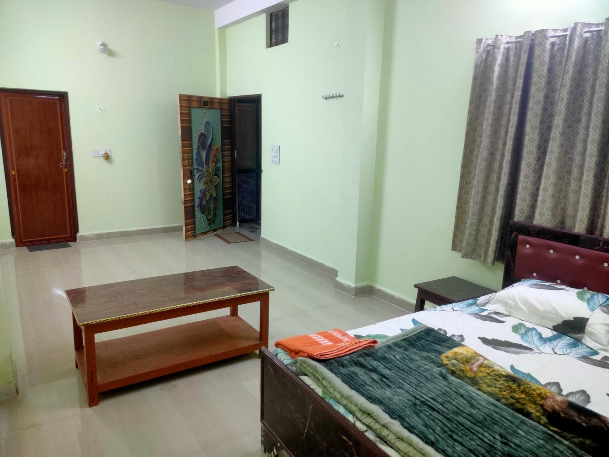 Hotel Shri Ram Palace Rewa Buitenkant foto