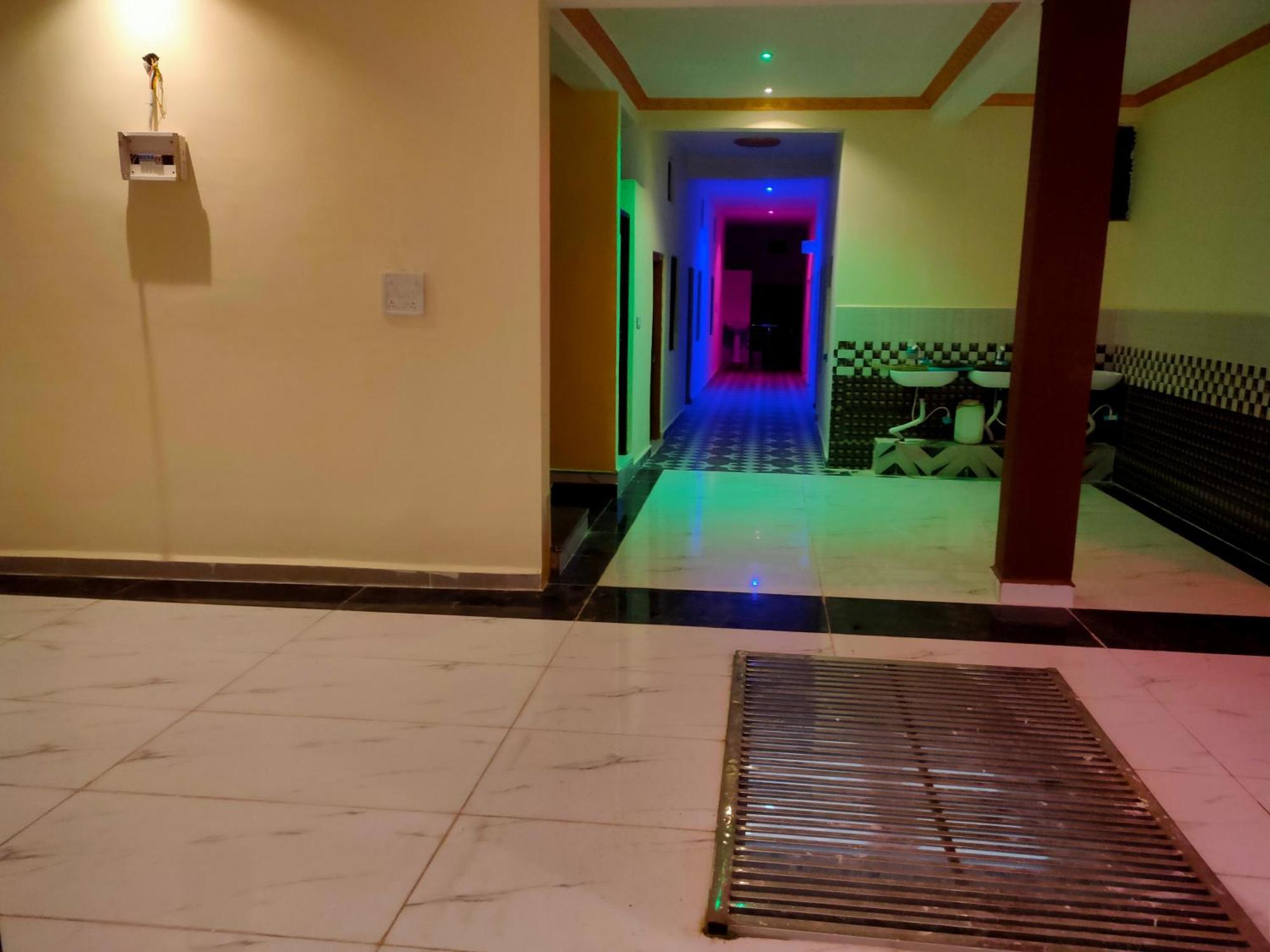 Hotel Shri Ram Palace Rewa Buitenkant foto