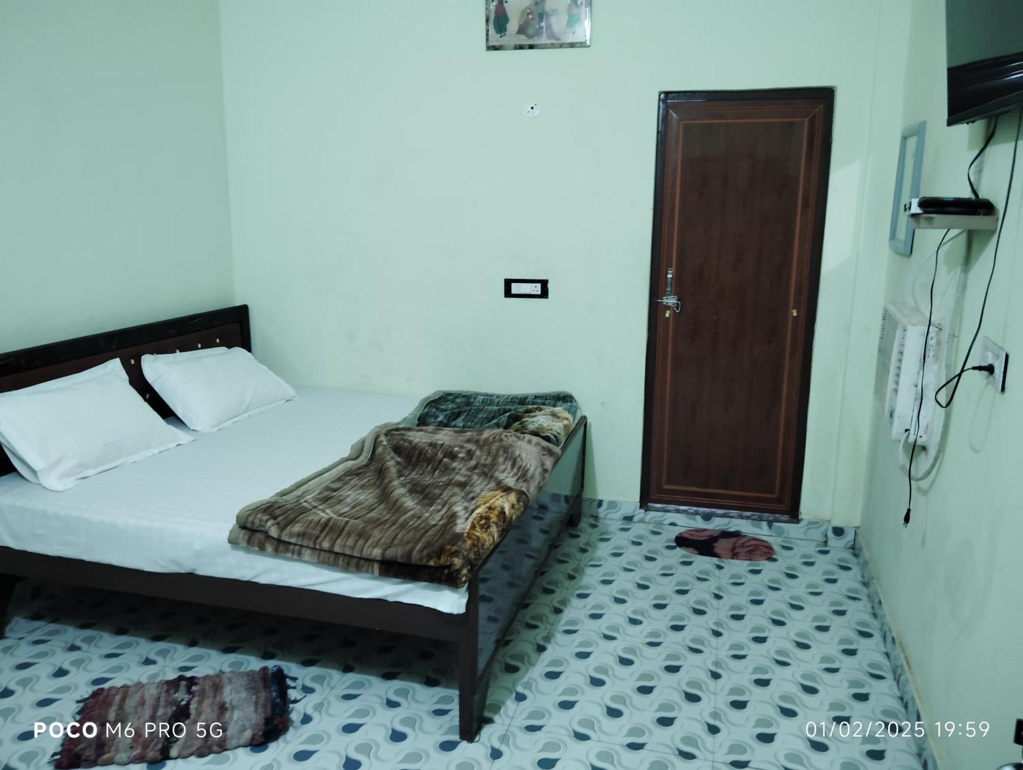 Hotel Shri Ram Palace Rewa Buitenkant foto